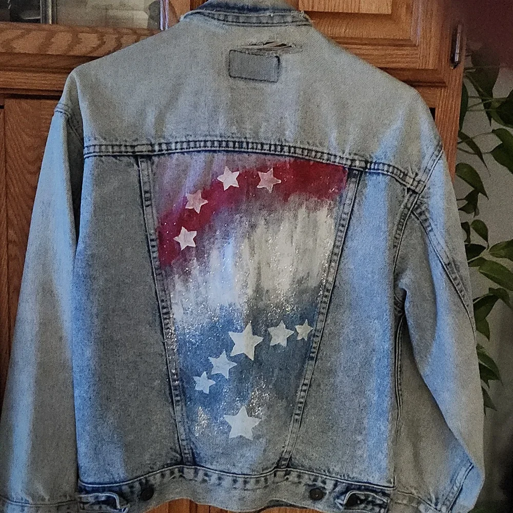 LEVI jacket - Picture 2 of 5